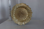 Plato base dorado flor