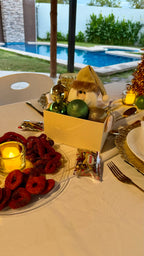 Decoración de mesa posada/cena navideña