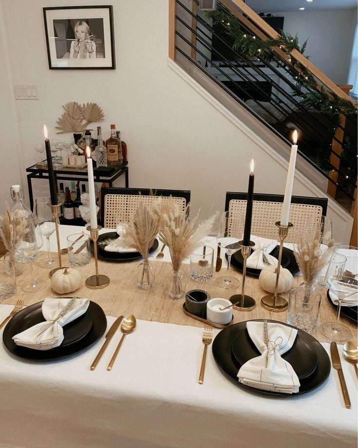 Decoración de mesa posada/cena navideña