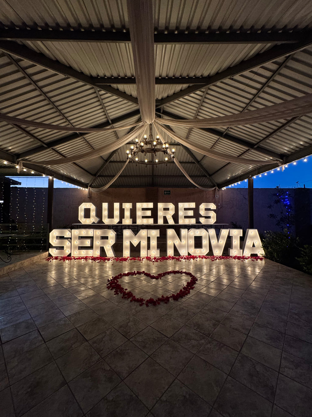 Letras gigantes San Valentín